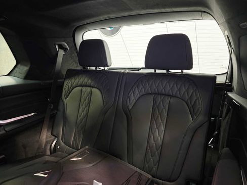 New 2026 BMW X7 M60i AWD/4WD image 26