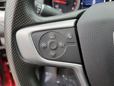 Used 2023 GMC Acadia SLE w/ Driver Convenience Package image 23