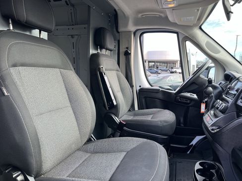 Used 2019 RAM ProMaster 1500 w/ Interior Convenience Group image 23