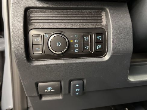 New 2026 Ford F250 Platinum image 23