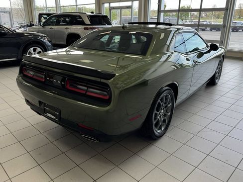 Used 2018 Dodge Challenger GT w/ Blacktop Package AWD/4WD image 11