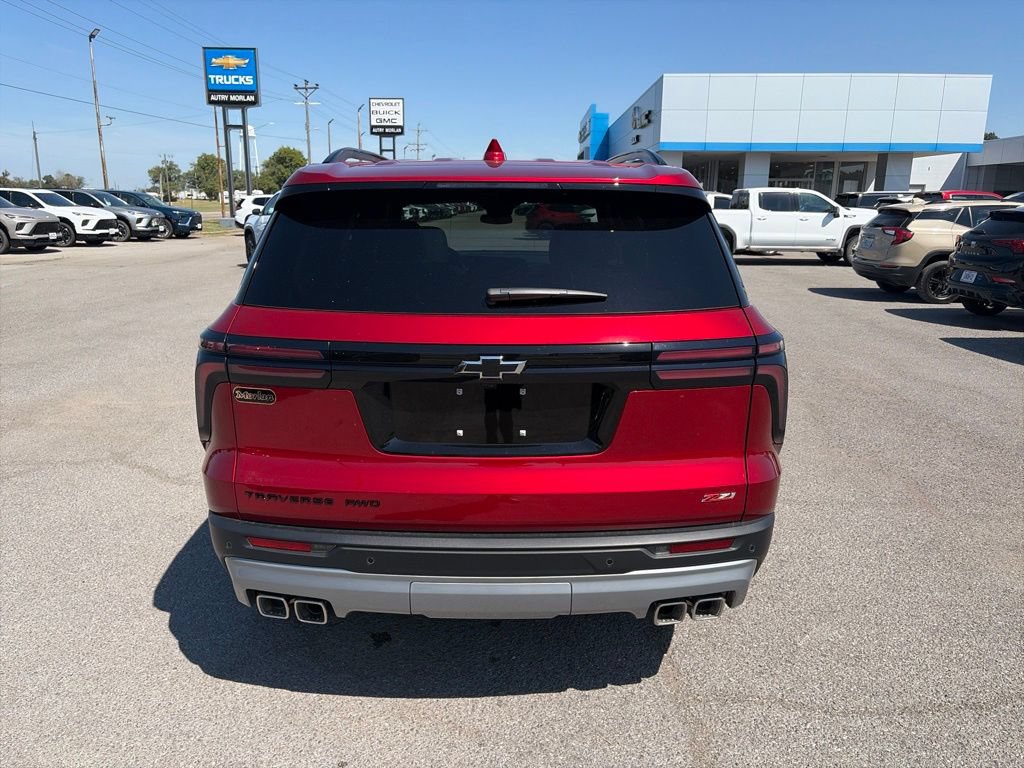 New 2027 Chevrolet Traverse Z71 w/ LPO, Floor Liner Package AWD/4WD image 5