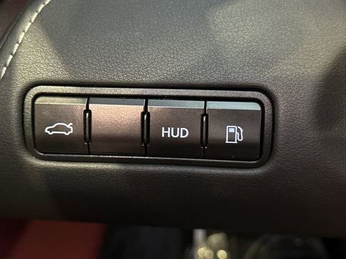 Used 2021 Lexus LC 500 Convertible RWD image 29