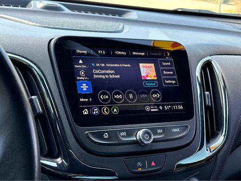 Used 2022 Chevrolet Equinox RS w/ RS Leather Package image 6