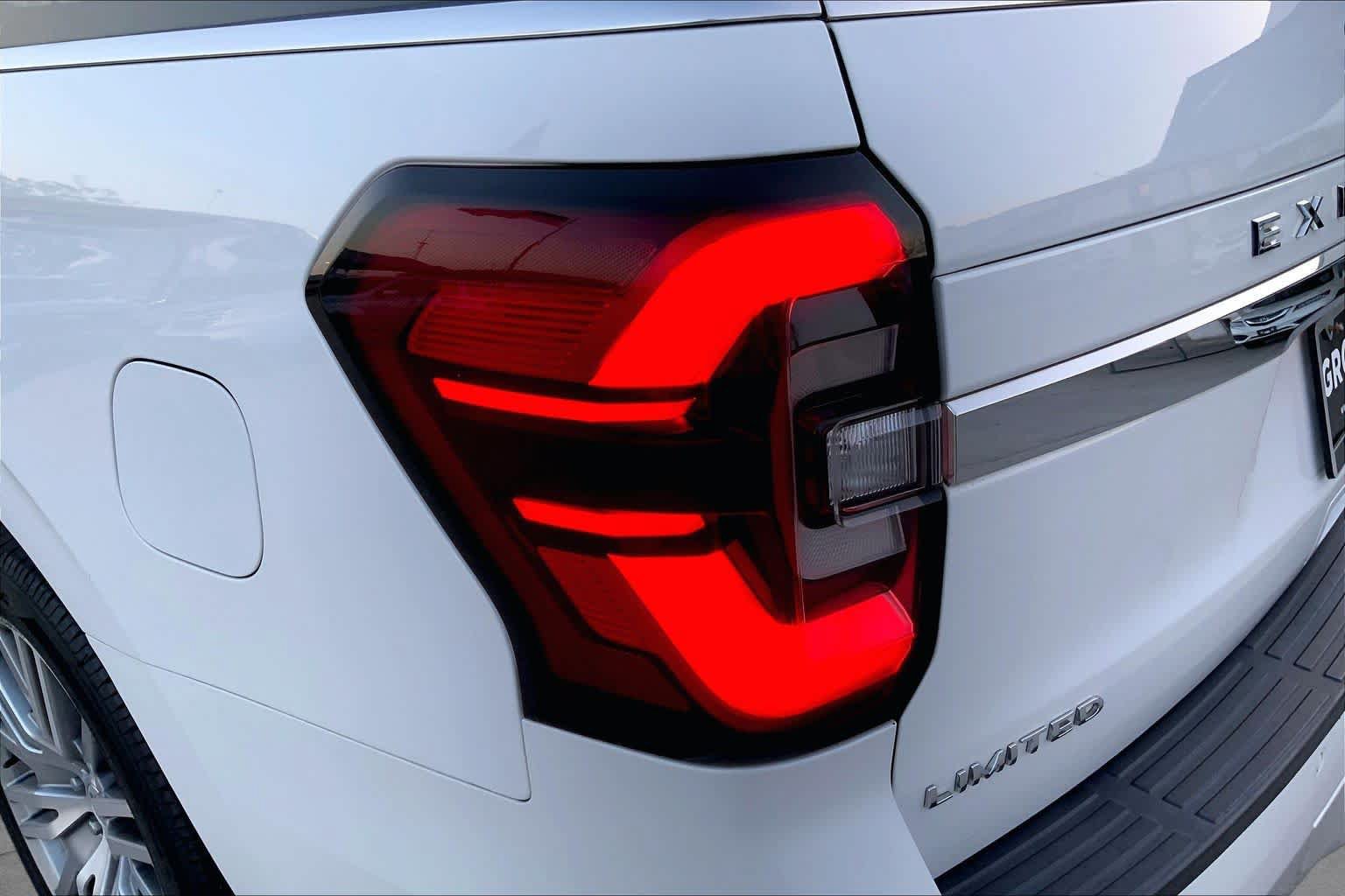 Used 2022 Ford Expedition Max Limited AWD/4WD image 29