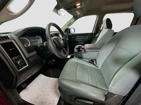 Used 2018 RAM 1500 Express w/ Express Value Package AWD/4WD image 20