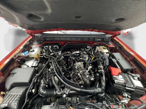 Used 2024 Ford Bronco Outer Banks AWD/4WD image 17