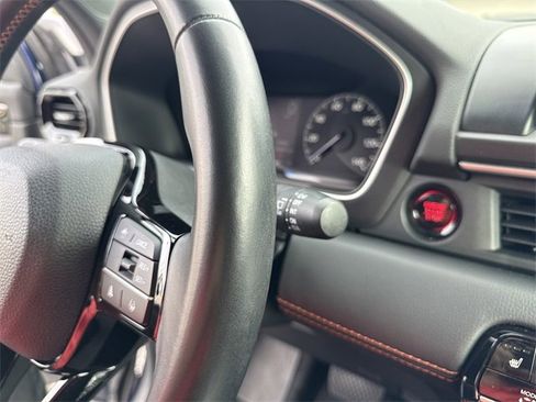 Used 2023 Honda Pilot Sport image 23