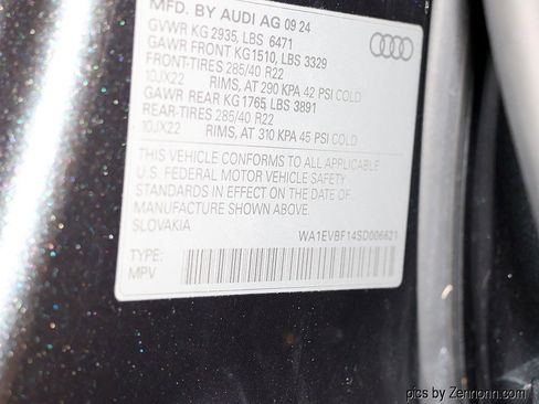 Used 2025 Audi Q8 Premium Plus image 41