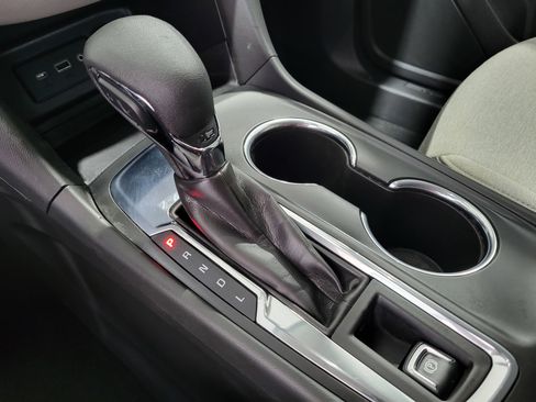 Certified 2022 Chevrolet Equinox LS w/ LS Convenience Package image 23