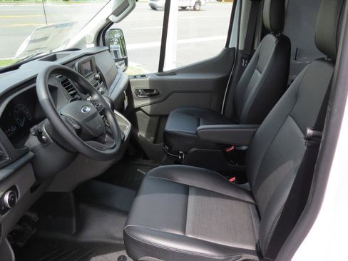 New 2025 Ford Transit 250 148 Medium Roof w/ Load Area Protection Package image 12