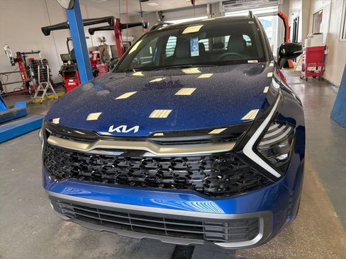 Used 2024 Kia Sportage X-Line w/ X-Line Premium Package AWD/4WD image 5