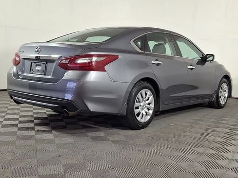 Used 2018 Nissan Altima 2.5 S w/ S Convenience Package FWD image 9