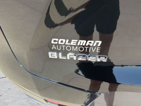 Used 2022 Chevrolet Blazer Premier FWD image 25