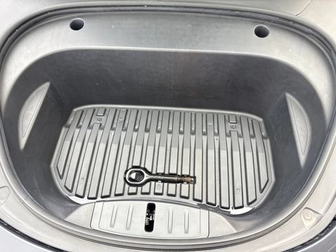 Used 2023 Tesla Model 3 Standard Range RWD image 70