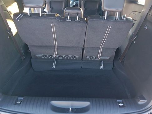 New 2026 Chrysler Voyager LX FWD image 17