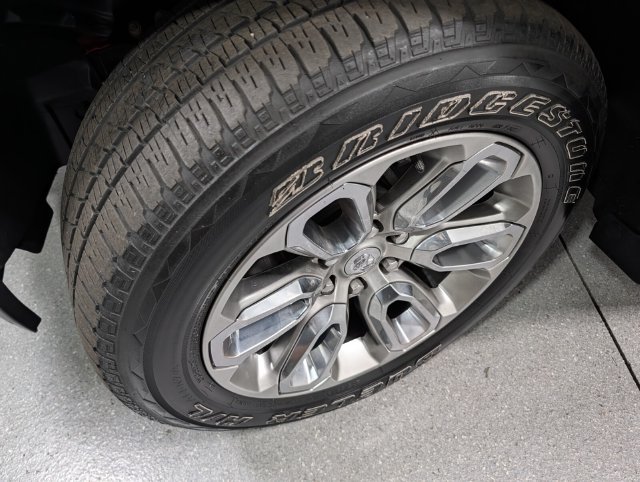 Used 2023 RAM 1500 Laramie AWD/4WD image 10