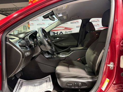 Used 2018 Chevrolet Malibu LT image 26