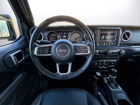 Certified 2018 Jeep Wrangler Unlimited Sahara image 10