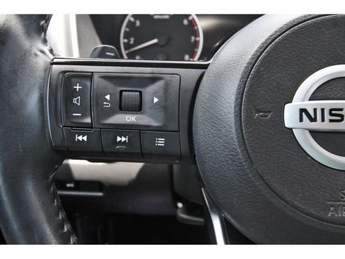 Used 2021 Nissan Rogue SV w/ Premium Package FWD image 18
