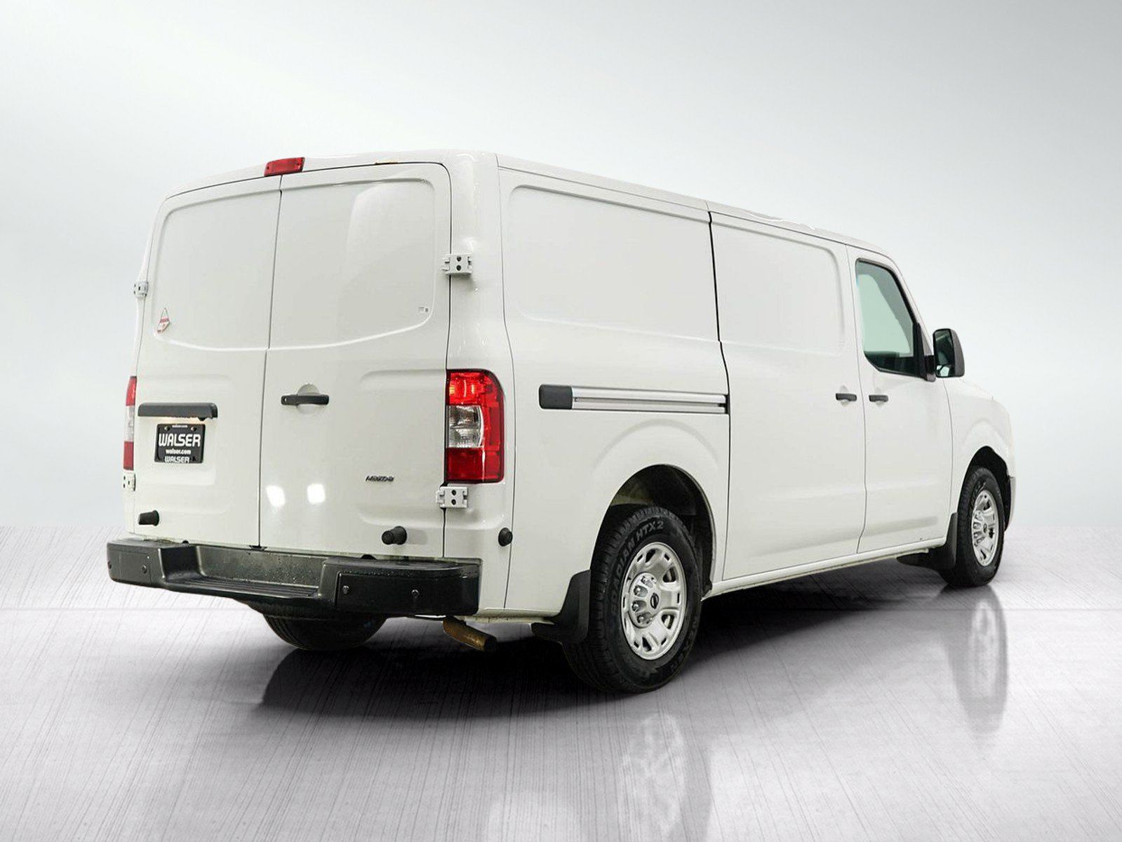 Used 2018 Nissan NV 2500 SV w/ Navigation Package RWD image 5