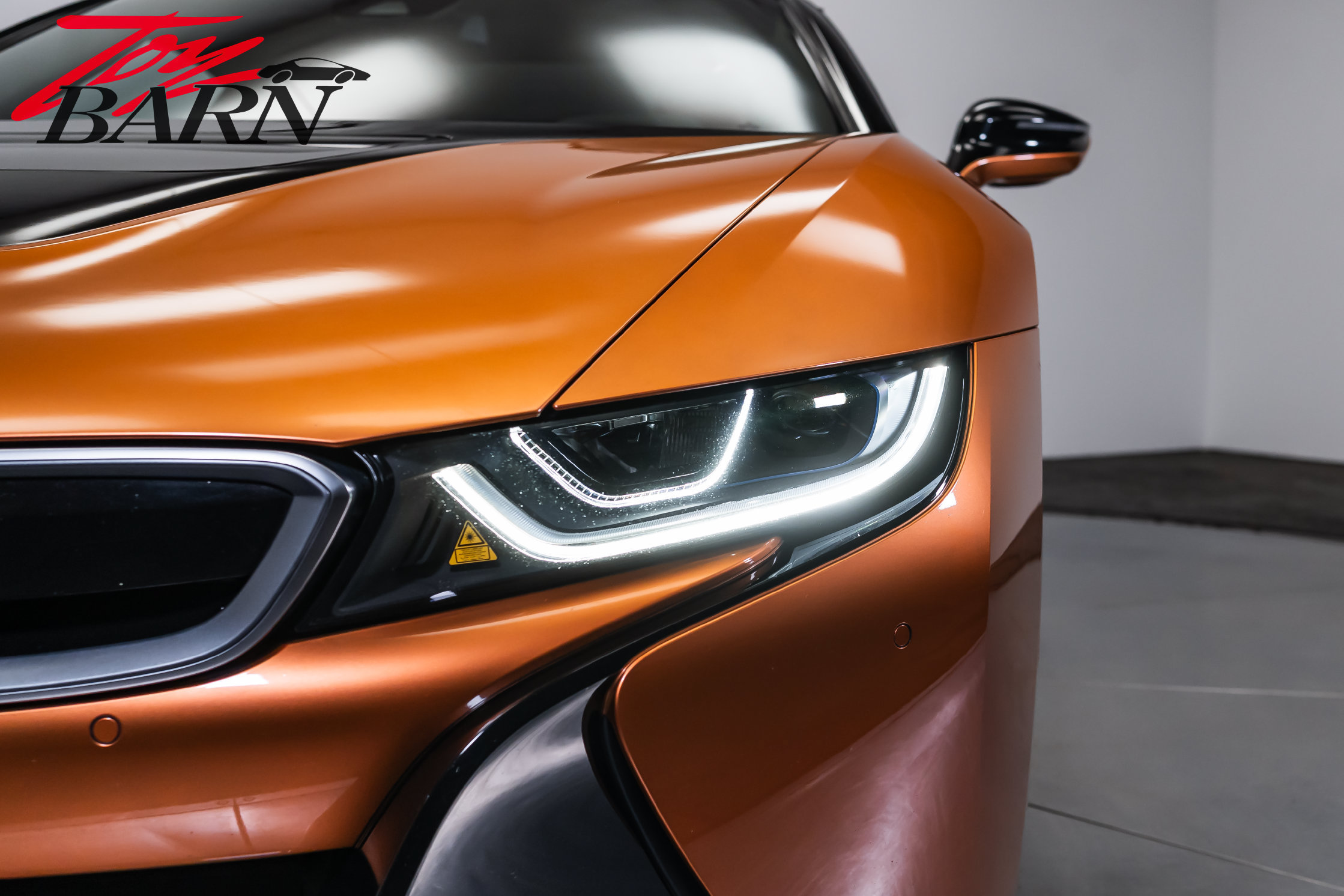 Used 2019 BMW i8 Roadster AWD/4WD image 18
