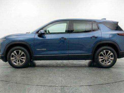 Used 2025 Chevrolet Equinox LT image 5