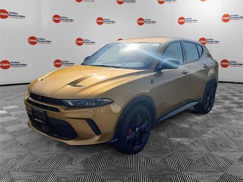 Certified 2024 Dodge Hornet R/T image 1