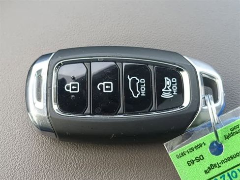 Used 2019 Hyundai Santa Fe Limited image 34