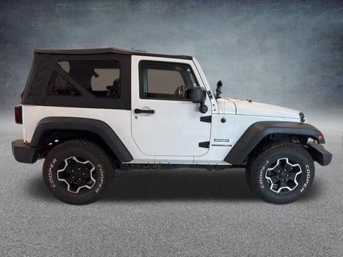 Used 2014 Jeep Wrangler Sport AWD/4WD image 5