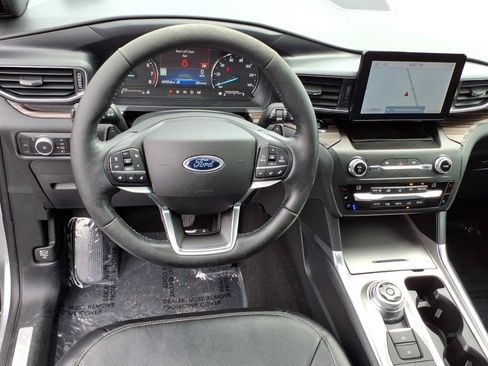 Used 2020 Ford Explorer Limited AWD/4WD image 12