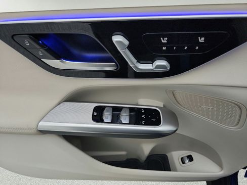 Certified 2026 Mercedes-Benz GLC 300 image 23