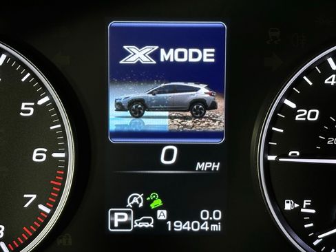 Used 2024 Subaru Crosstrek 2.0i Premium image 12