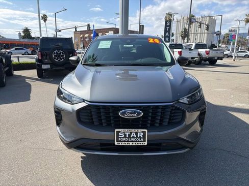 Certified 2024 Ford Escape Active FWD image 2
