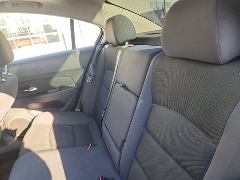Used 2016 Chevrolet Cruze LT w/ Sun And Sound Package image 26