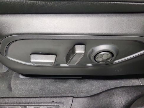 New 2025 Jeep Grand Cherokee Limited AWD/4WD image 14