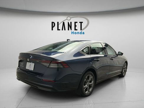 Certified 2023 Honda Accord EX image 4