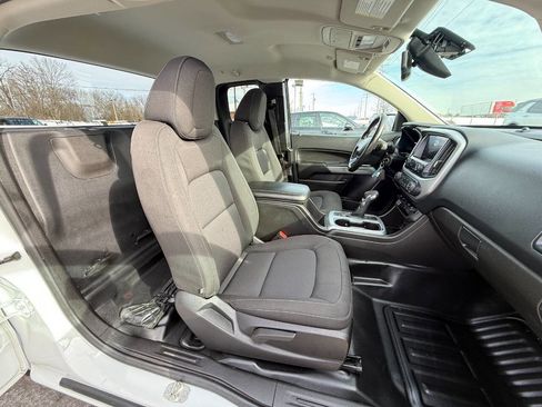Used 2022 Chevrolet Colorado LT w/ Fleet Safety Package image 10