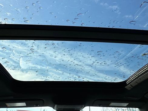 New 2026 Chevrolet Traverse LT w/ Sun and Wheel Package image 26