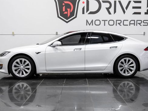 Used 2020 Tesla Model S Long Range image 12