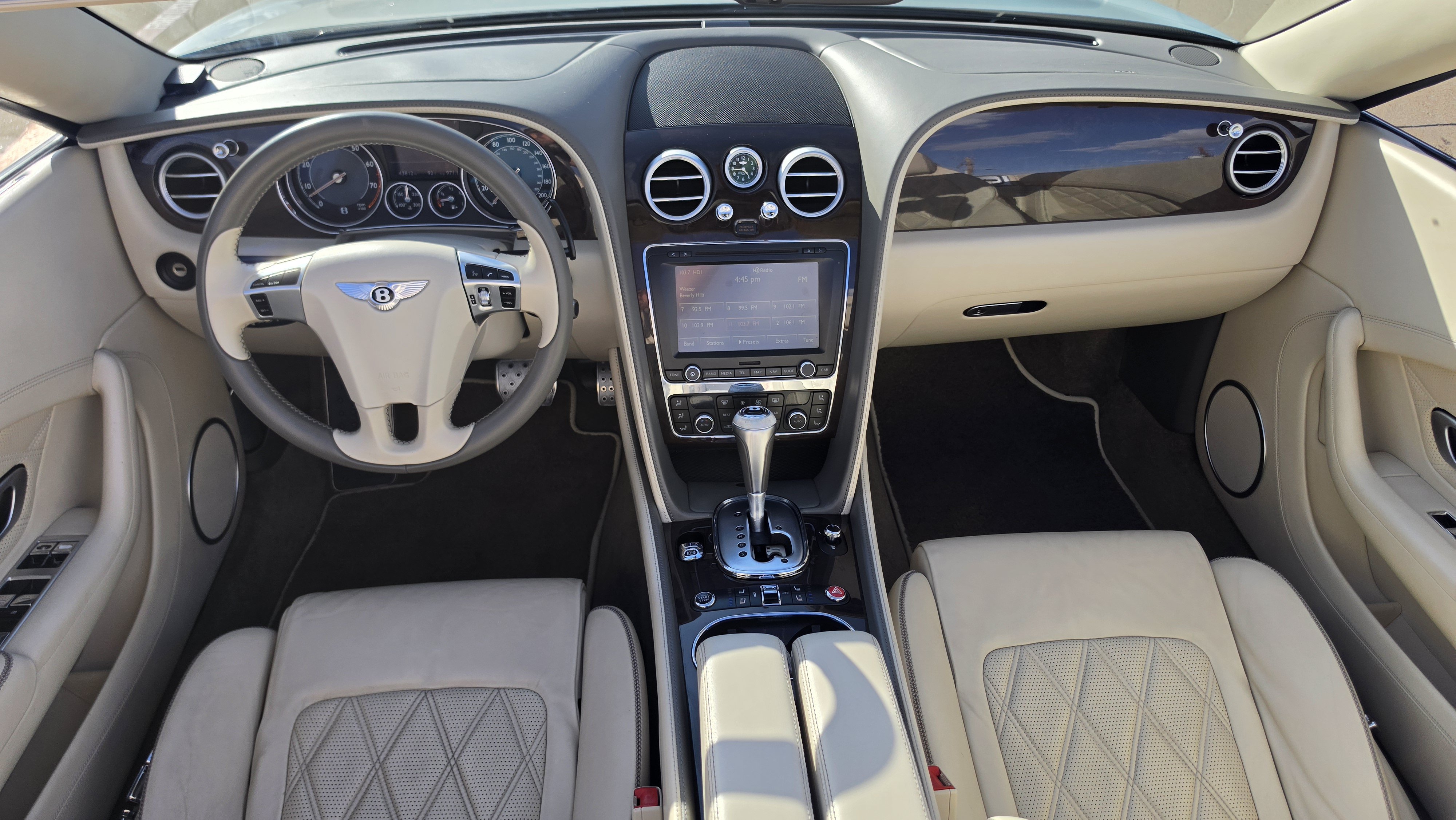 Used 2015 Bentley Continental GT AWD/4WD image 28