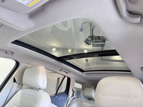 Certified 2022 GMC Terrain Denali image 19