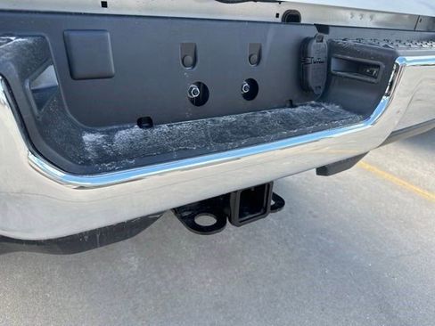 New 2024 RAM 2500 Tradesman w/ Chrome Appearance Group image 32