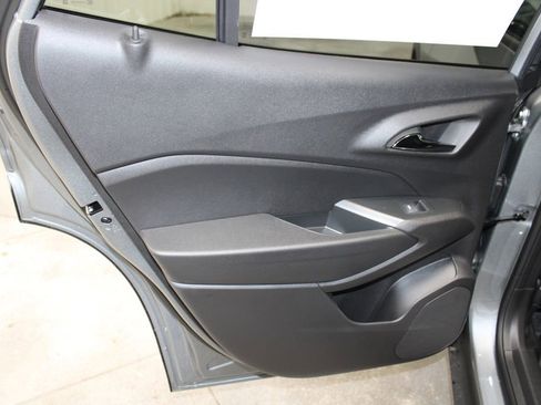 New 2026 Chevrolet Trax LT w/ Driver Confidence Package image 17