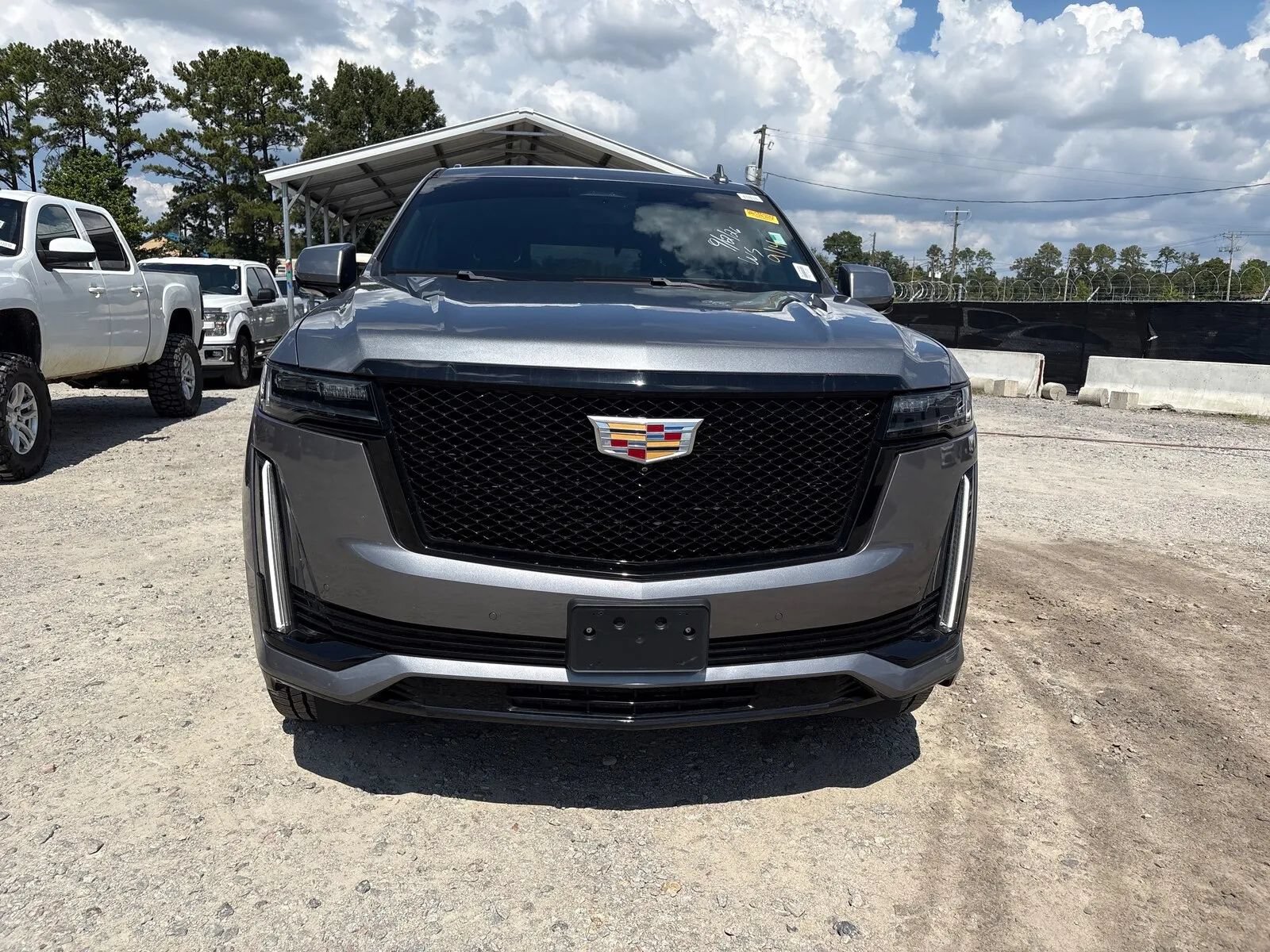 Used 2021 Cadillac Escalade Sport w/ Heavy-Duty Trailer Package AWD/4WD image 2