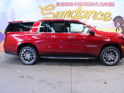 New 2026 Chevrolet Suburban LT w/ Comfort Package