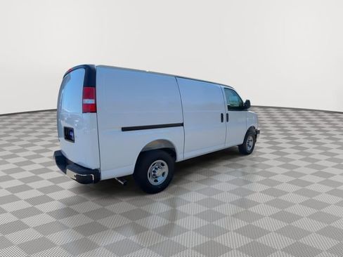 New 2026 Chevrolet Express 2500 w/ Driver Convenience Package RWD image 9