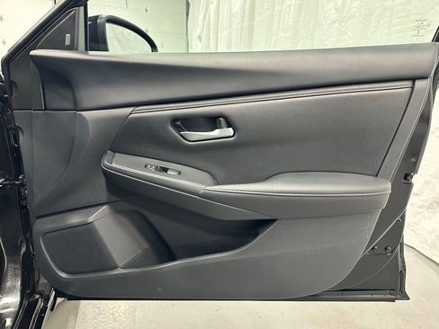 Used 2025 Nissan Sentra SV image 55