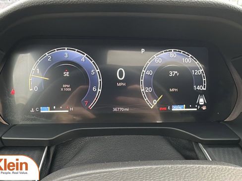 Used 2024 Jeep Grand Cherokee L Altitude image 18