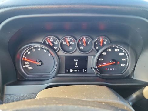 Used 2022 Chevrolet Silverado 1500 Custom AWD/4WD image 15